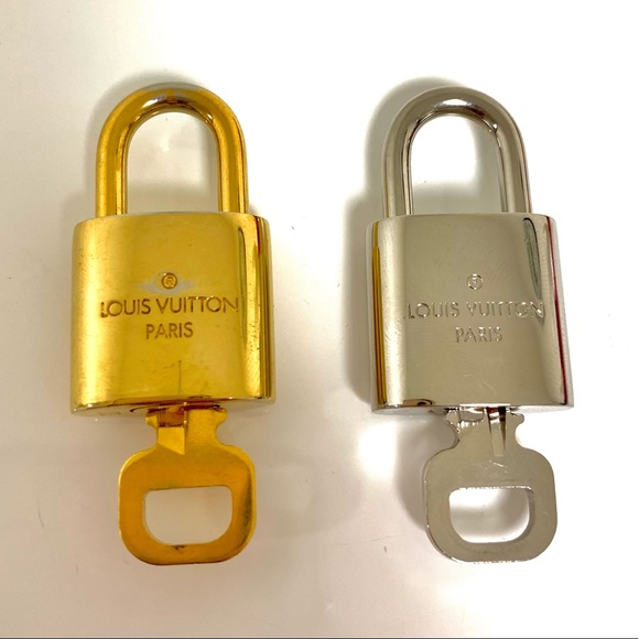 Louis Vuitton Authentic Lock - Picture 3 of 9